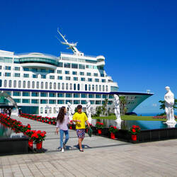 Sun Cruise Resort, Jeongdongjin