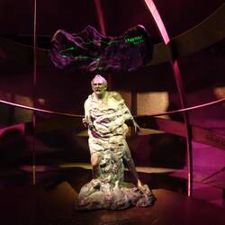 Adolf Guyer-Zeller hatte 1893 die Vision, einen Eisenbahntunnel durch das Eiger-Massiv zu bauen.