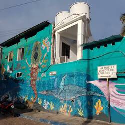 Bummel durch Porto Ayora