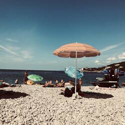 Am Strand in Kruče