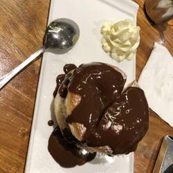 Famous Bosten Doughnut filled with gelato - special Dessert 🍩😱