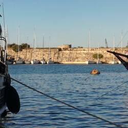 Patagon liegt im Schatten der Festung