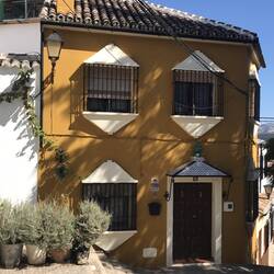 Lovely house on the way up