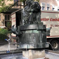 Billy Goat Fountain in Cochem celebrates an ancient legend about wine making