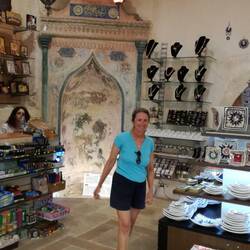Ehemalige Moschee als Souvenirladen