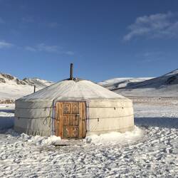 Die Jurte im Schnee