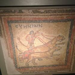 Schöne Mosaike im archeologischen Museum