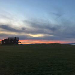 Sonnenuntergang und Blick auf Cottage von John, noch einem Swinkels Bruder