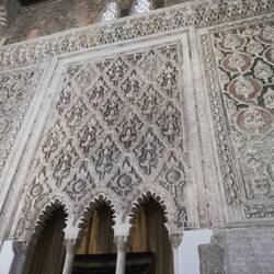 Main prayer hall in El Transito synagogue