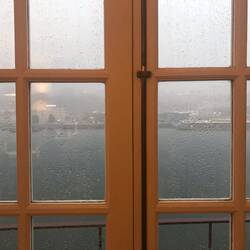 Rainy morning in Porto