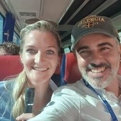 Unser Guide Pablo - selbst im Bus hatten wir Spaß.