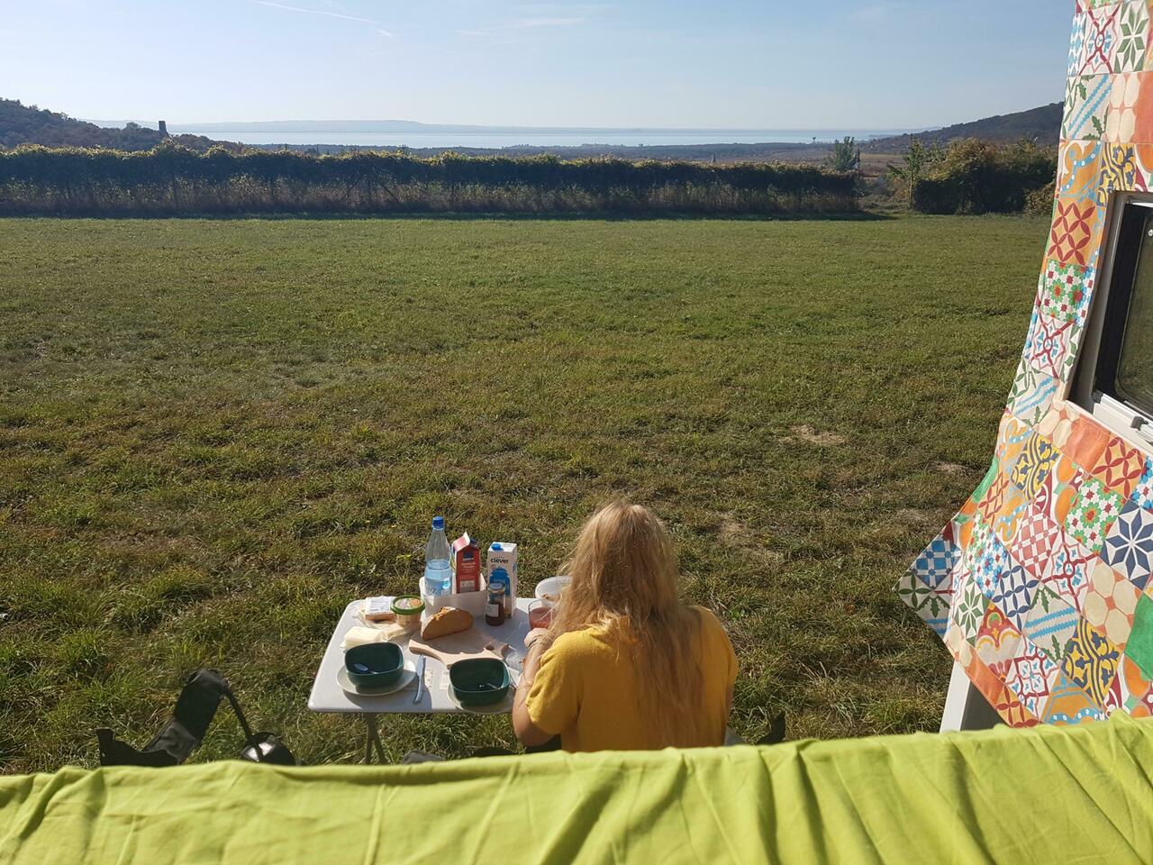 Frühstück über dem Balaton