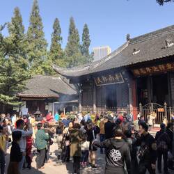 Andrang im Wenshu Kloster