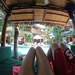 Entspannung am Pool
