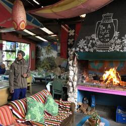 Aufenthaltsraum des Backpackers