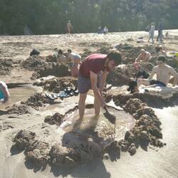 Erstes Becken ist fertig.... Es wurden aber noch mehr!