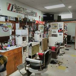 Einer musste mal zum Barber...