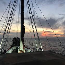 Sonnenaufgang vor Koh Tachi