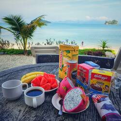 Frühstück am Meer
