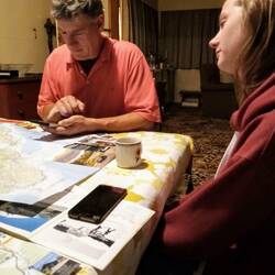 Richard plant unsere Reise xD