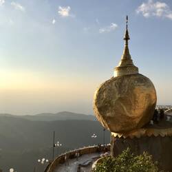 Der Goldene Felsen im Abendlicht