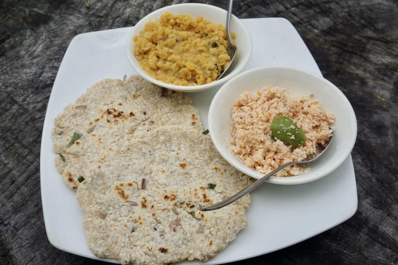 Rotti mit Dhal-Curry