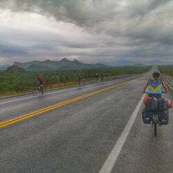 Rainy and humid morning - but more cyclists out there 😊