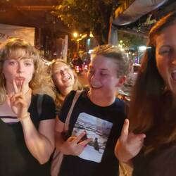 Kathie, Vica, Laura und Vivi