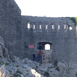 Ladder up to the hole in the fortress wall