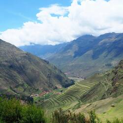 Die Terrassen von Pisac und Blick ins heilige Tal