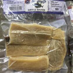 My first dissapointment in Sri Lanka - they have shark meat - lets say dried... 😣