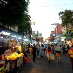 Zurück auf der Khaosan Road