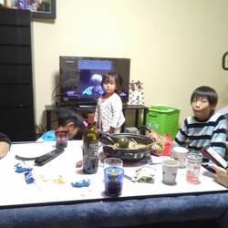 Le soir chez mes hôtes : joyeux foutoir familial