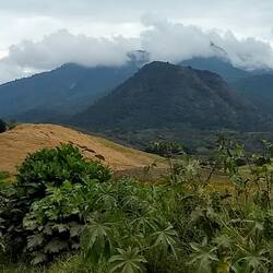 El Molcajete volcano