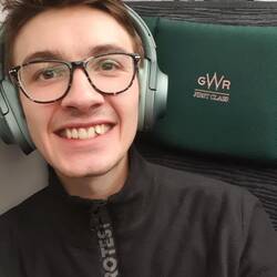 A very happy 1st Class passenger
