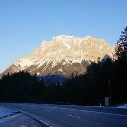 Zugspitze in der Abendsonne