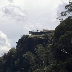 View back to the viewing platform