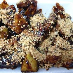 Rojak : une salade de fruits et de légumes sucrée-salée.