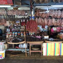 Der alte Markt (lecker Fleisch 😝)