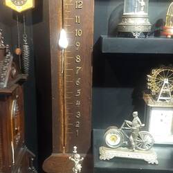 Hickory Dickory Dock, the mouse ran up the clock