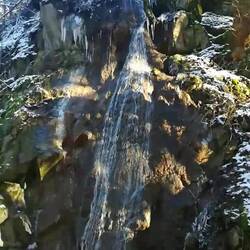 Einfach zauberhaft wo hier überall das Wasser fließt