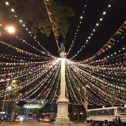 Plaza Cagancha bei Nacht