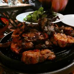 Wie lecker ist das denn: Eine Parrillada mit Innereien