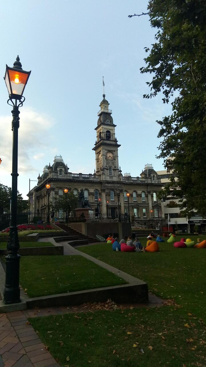 Main square (Octagon) in Dunedin