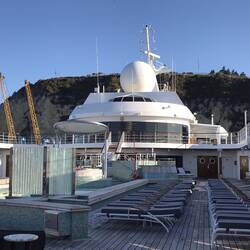 Mariner Run Aground, Na Cods Wallop