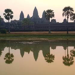 Angkor War Tempel bei Sonnenaufgang