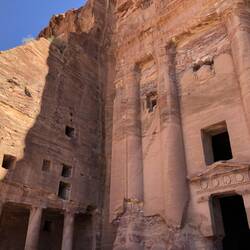 Royal Tombs have decorated colonnades on both sides