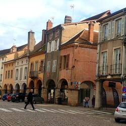 Städtchen mit morbidem Charme