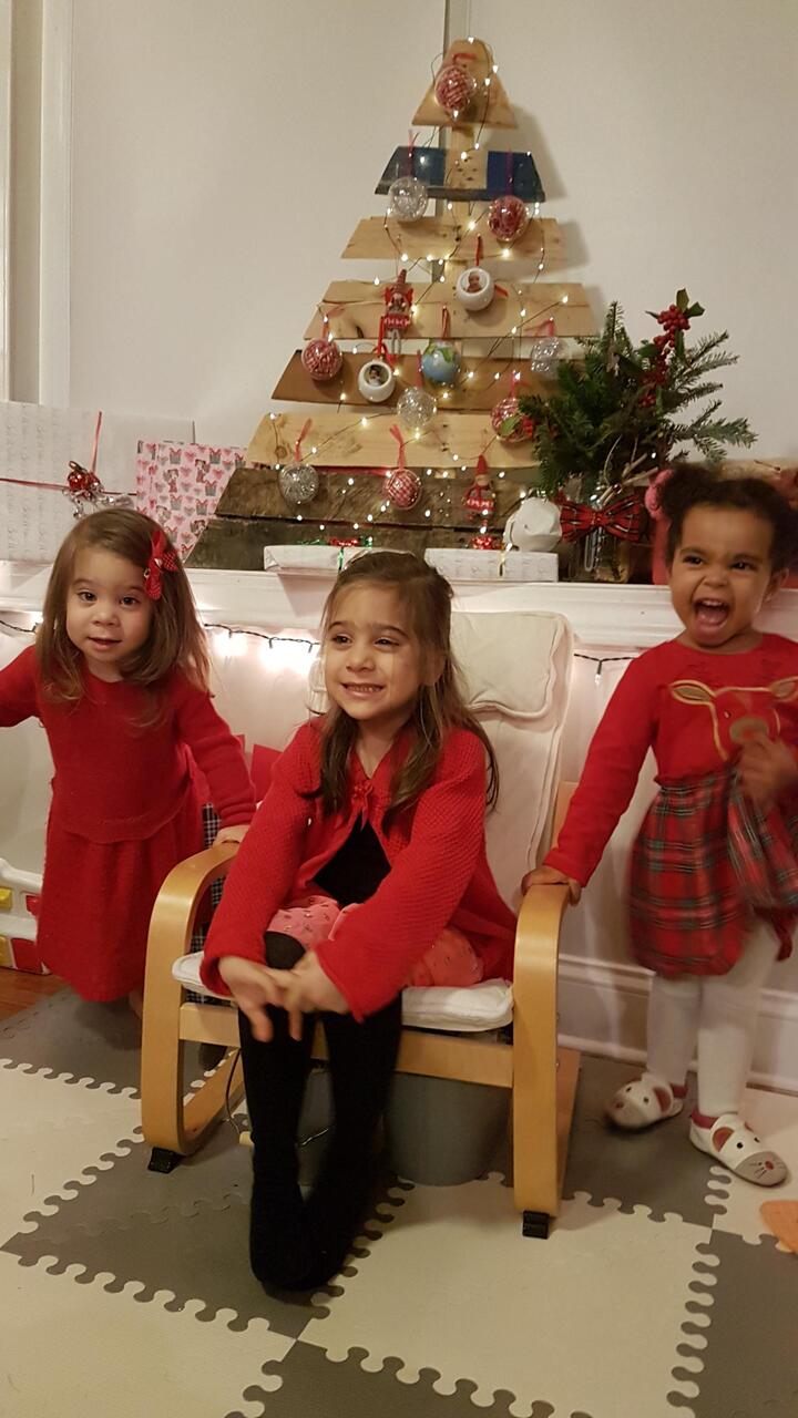 With Lili and Fafa under our tree