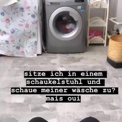 Wäschewaschen auf der Dachterrasse